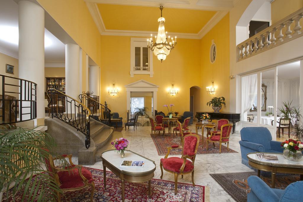 Logis Hotel Royal Saint-Mart Royat Ngoại thất bức ảnh