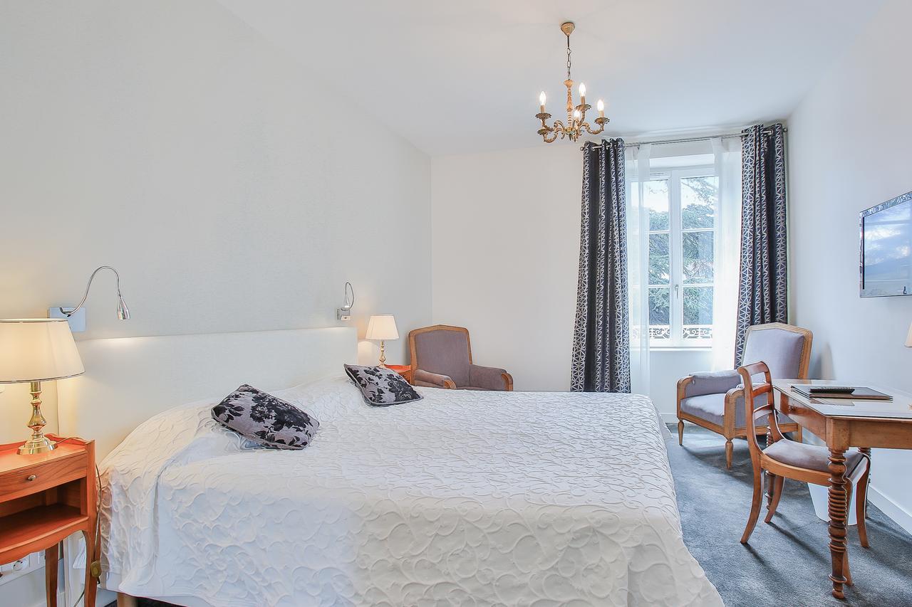 Logis Hotel Royal Saint-Mart Royat Ngoại thất bức ảnh