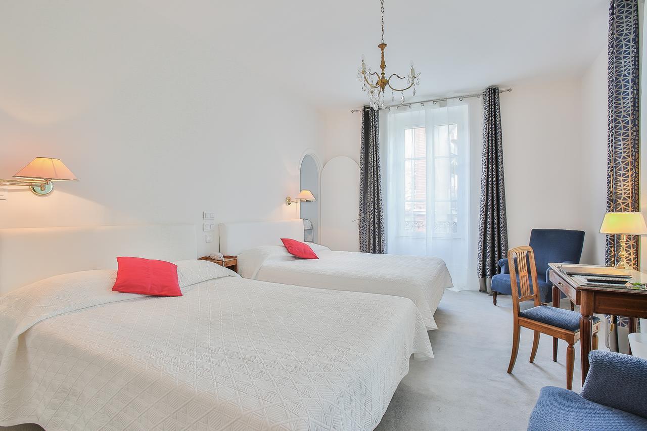 Logis Hotel Royal Saint-Mart Royat Ngoại thất bức ảnh