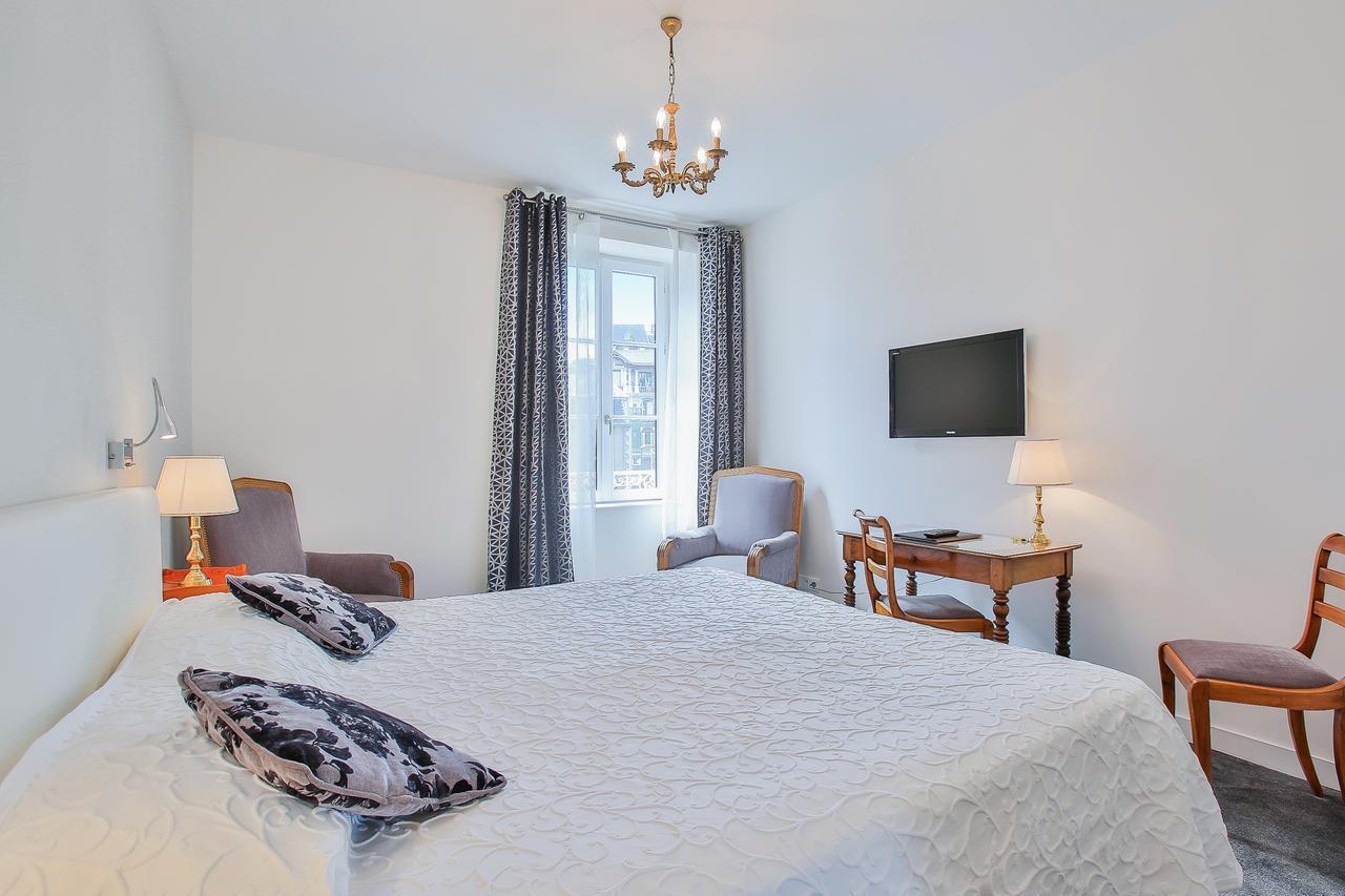 Logis Hotel Royal Saint-Mart Royat Ngoại thất bức ảnh